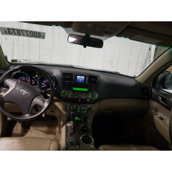2010 TOYOTA HIGHLANDER