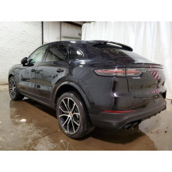 2022 PORSCHE CAYENNE