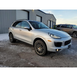 2018 PORSCHE CAYENNE