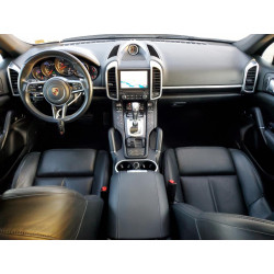 2018 PORSCHE CAYENNE
