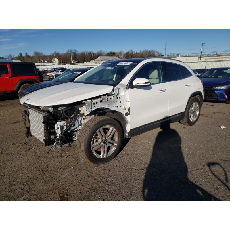 2022 MERCEDES-BENZ GLA-CLASS