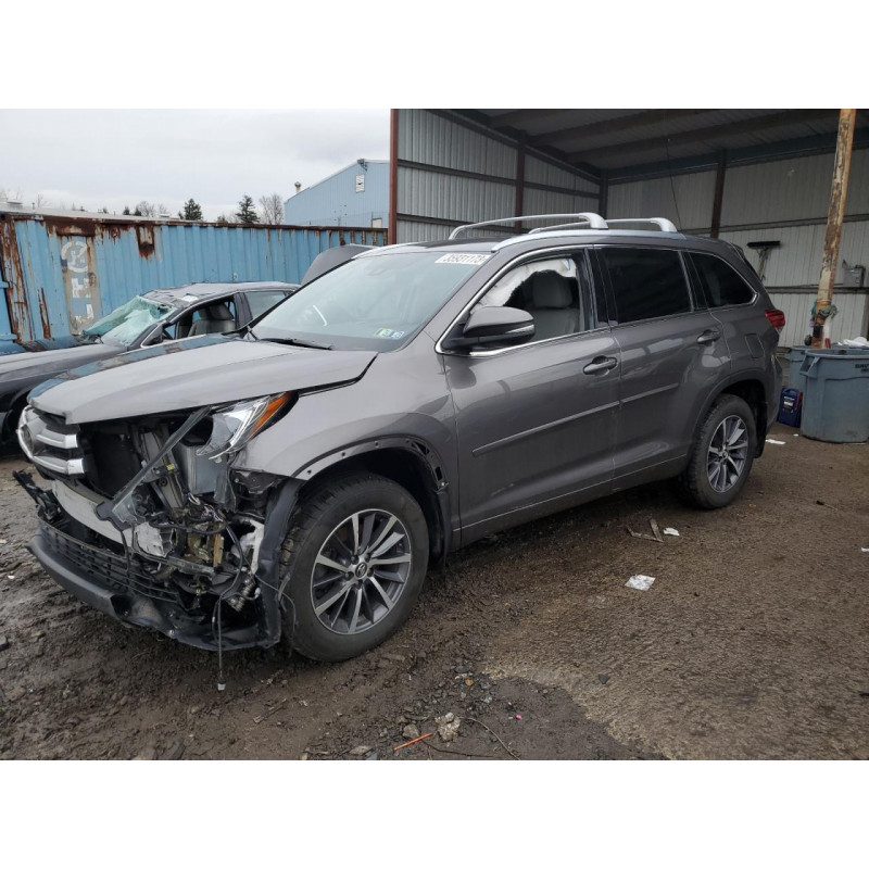 2018 TOYOTA HIGHLANDER