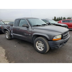 2002 DODGE DAKOTA
