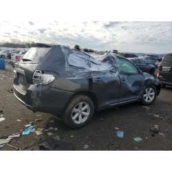 2010 TOYOTA HIGHLANDER