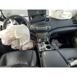 2010 TOYOTA HIGHLANDER