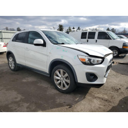 2015 MITSUBISHI OUTLANDER