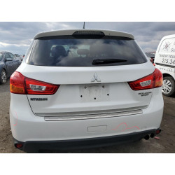 2015 MITSUBISHI OUTLANDER
