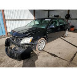2005 TOYOTA AVALON