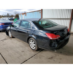 2005 TOYOTA AVALON