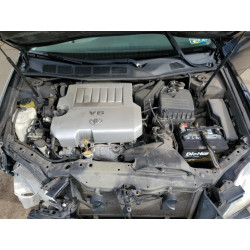 2005 TOYOTA AVALON