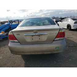 2005 TOYOTA CAMRY