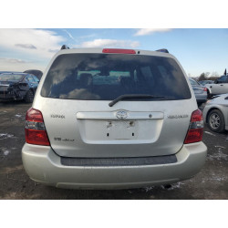 2006 TOYOTA HIGHLANDER