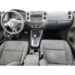 2012 VOLKSWAGEN TIGUAN
