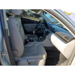 2006 VOLKSWAGEN PASSAT