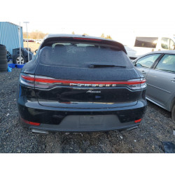 2021 PORSCHE MACAN