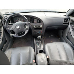 2004 HYUNDAI ELANTRA
