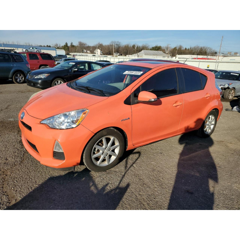 2013 TOYOTA PRIUS