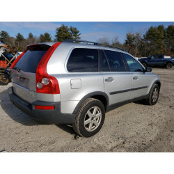 2004 VOLVO XC90