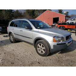 2004 VOLVO XC90