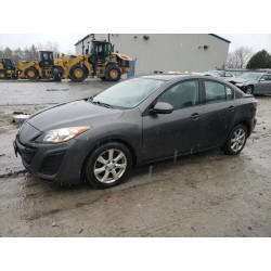 2011 MAZDA 3