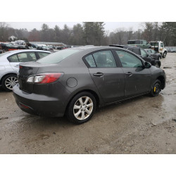 2011 MAZDA 3