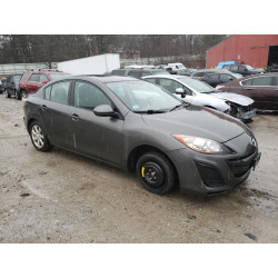 2011 MAZDA 3