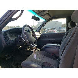 2003 TOYOTA TUNDRA