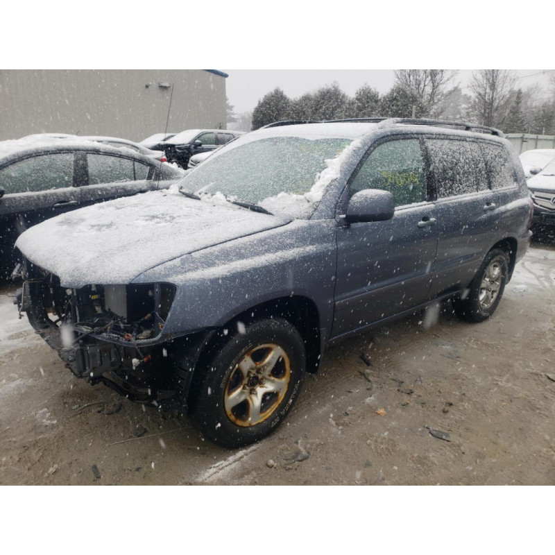 2005 TOYOTA HIGHLANDER