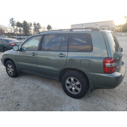 2004 TOYOTA HIGHLANDER