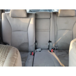 2004 TOYOTA HIGHLANDER