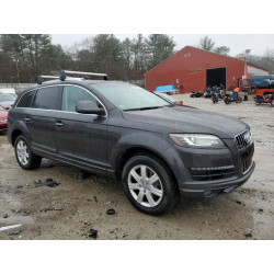 2011 AUDI Q7