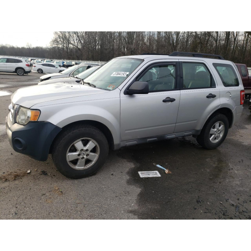 2010 FORD ESCAPE