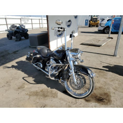 2012 HARLEY-DAVIDSON FL