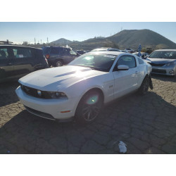 2011 FORD MUSTANG