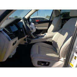 2022 BMW X7