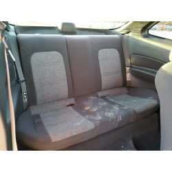 2002 FORD ESCORT