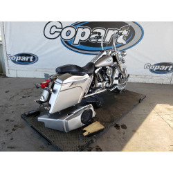 2007 HARLEY-DAVIDSON FL
