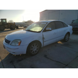 2005 FORD 500