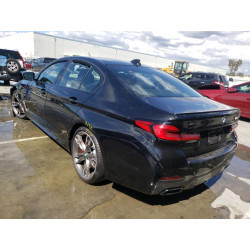 2022 BMW M5