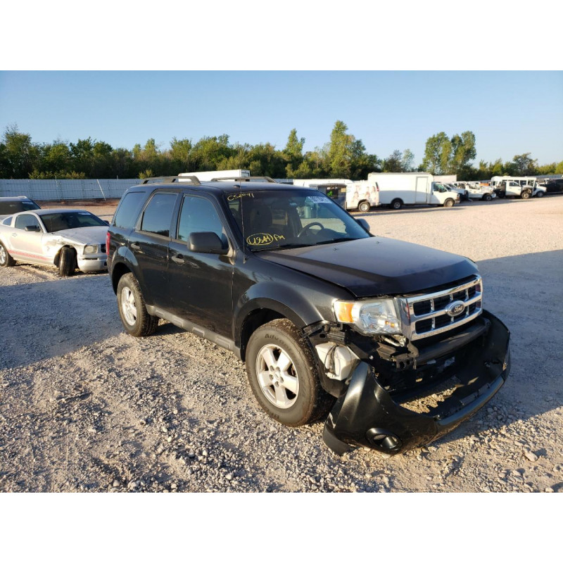 2011 FORD ESCAPE