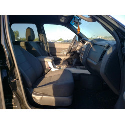 2011 FORD ESCAPE