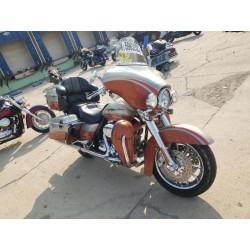 2009 HARLEY-DAVIDSON FLSE