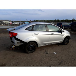 2012 FORD FIESTA
