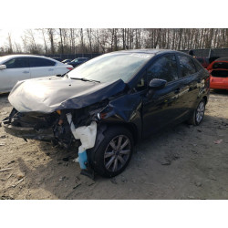 2012 FORD FIESTA