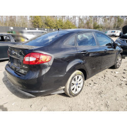 2012 FORD FIESTA