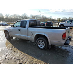 2002 DODGE DAKOTA