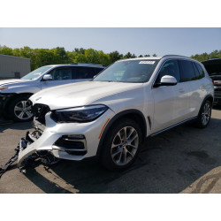 2019 BMW X5 5UXCR6C5XKLL38275 52343133