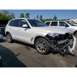 2019 BMW X5 5UXCR6C5XKLL38275 52343133