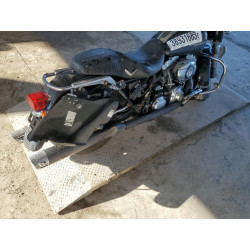 2009 HARLEY-DAVIDSON FL