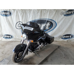 2011 HARLEY-DAVIDSON FL